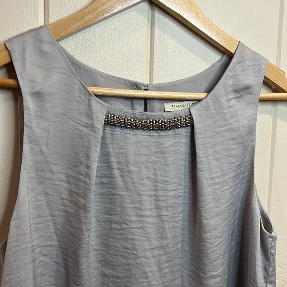 41 Hawthorn Light Grey Silky Lined Sleeveless Shirt - Picture 2 of 11